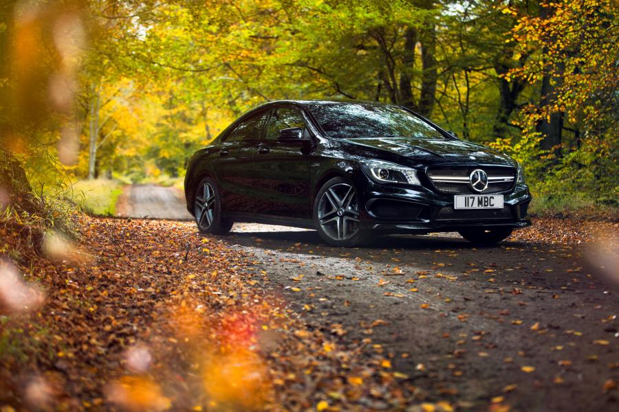  Mercedes-Benz CLA45 AMG 2013 года  (UK) (фото 21 из 30)